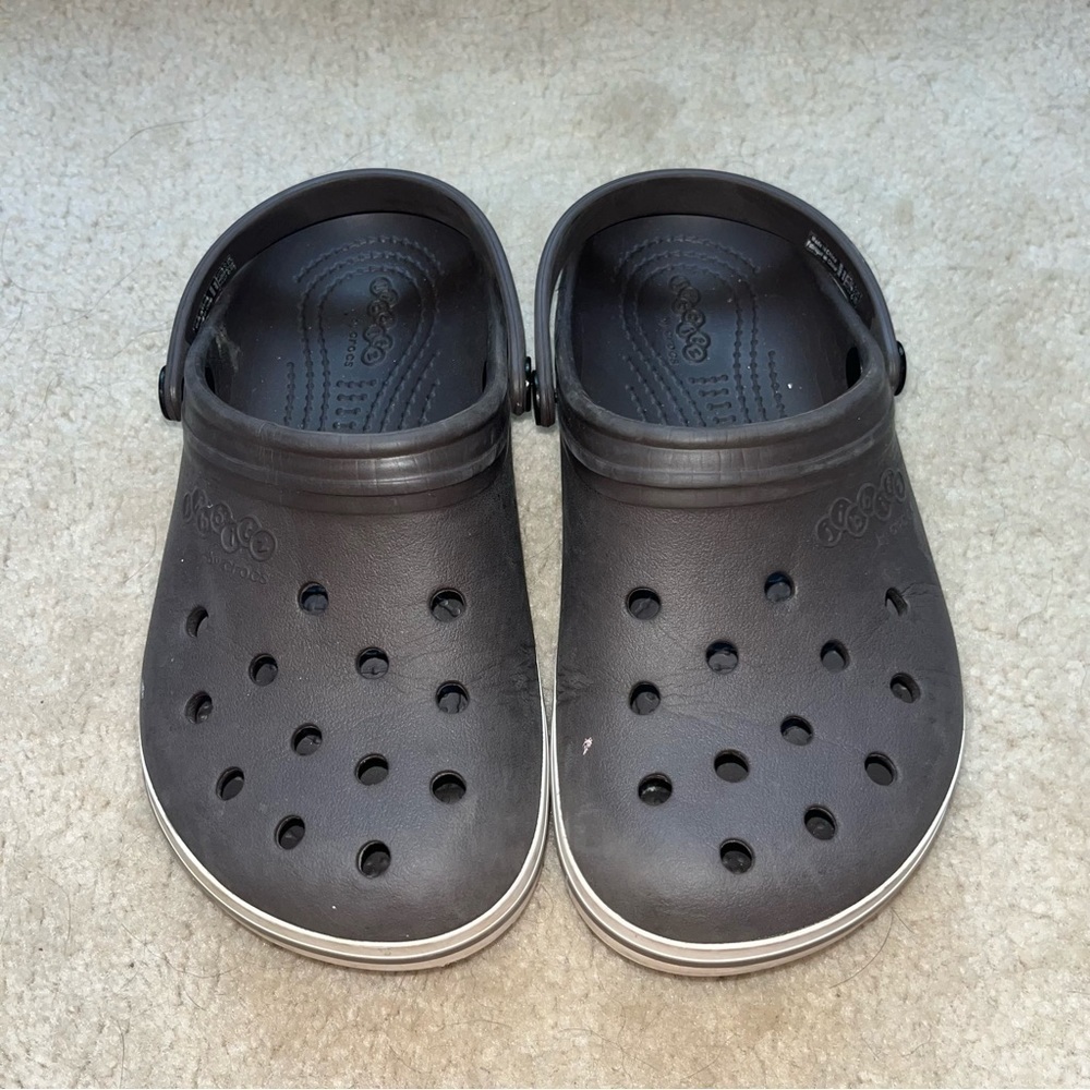 Crocs Brown and White Boarder Classic Clog Size M4 W6